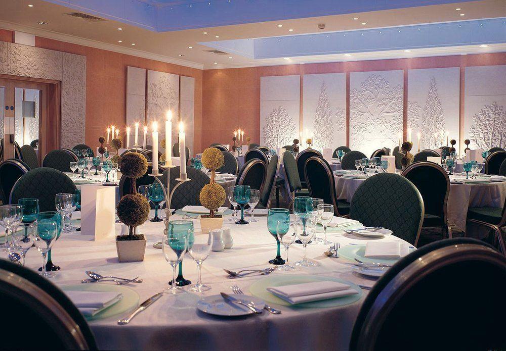 Regency Park Hotel, Health Club & Spa Thatcham Exterior foto